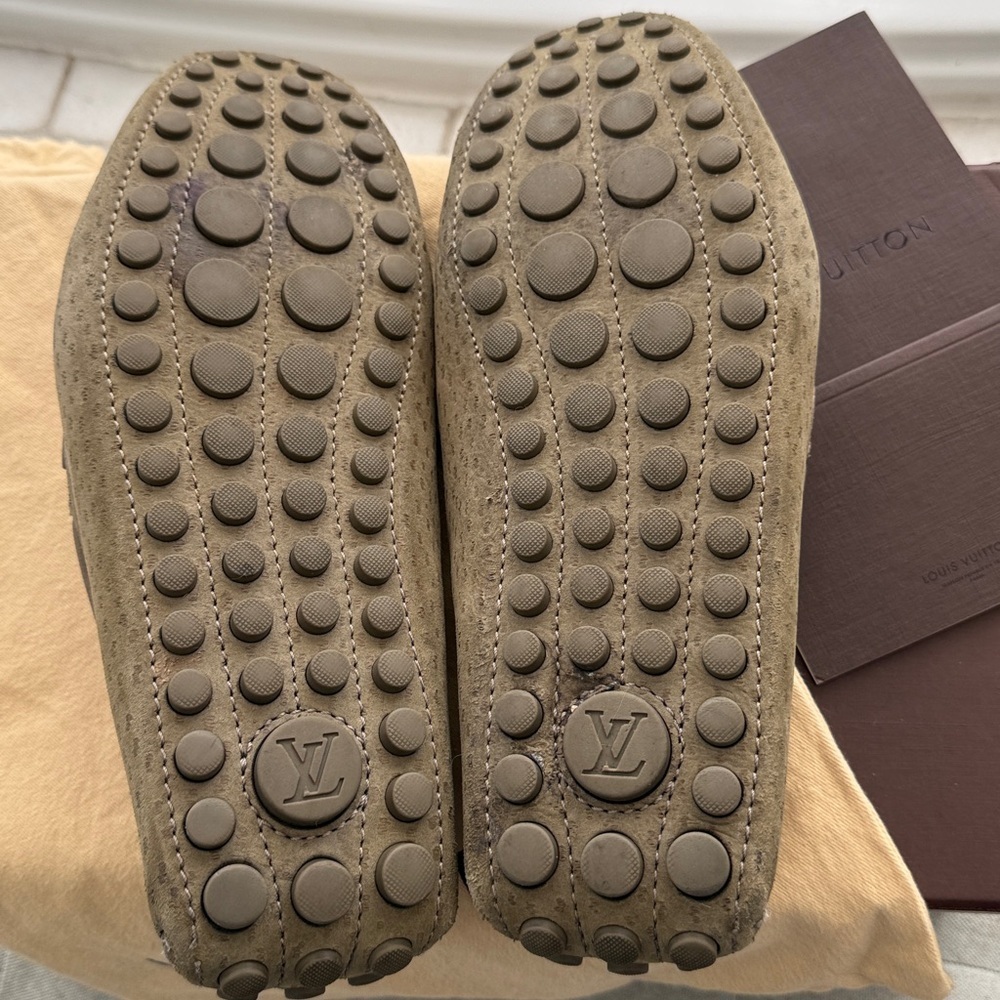 Louis Vuitton Light Sage Green Leather Loafers for Men - Picture 7 of 8